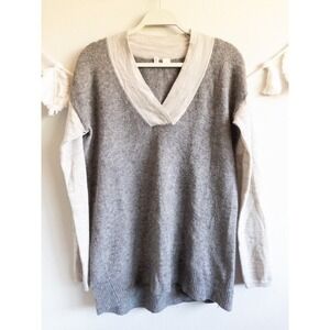 Moth Gray V-Neck Long Sleeve Knit Sweater Wool Blend Pullover Women's